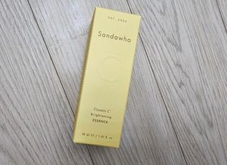 스킨큐어 산다화 비타민c 화이트닝 에센스 30ml — 5점을 준 리뷰어가 2023년 12월 올린 사용 사진