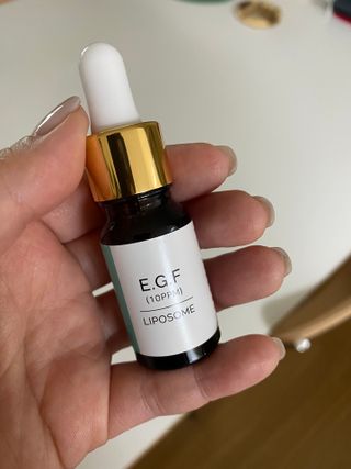랑팡 EGF+FGF 10ppm 리포좀 앰플 원액 10ml — 5점을 준 리뷰어가 2021년 9월 올린 사용 사진