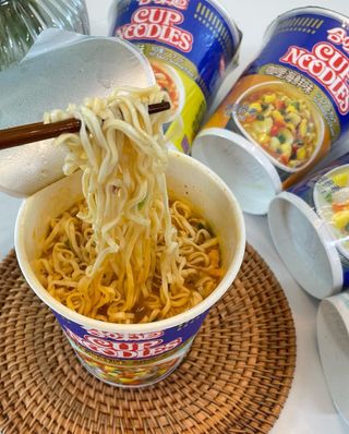NISSIN 닛신 컵누들  4종 - 씨푸드오리지날, 씨푸드 스파이시, 씨푸드 커리, 씨푸드 XO소스 — 4점을 준 리뷰어가 2022년 2월 올린 사용 사진