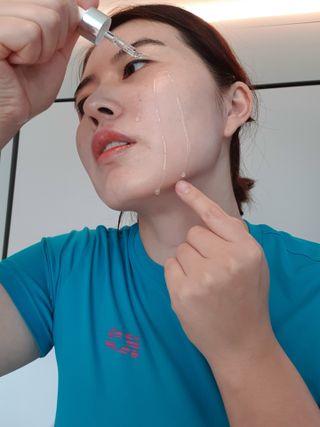 브에노 파리퀸 윌 페이스 오일 — 5점을 준 리뷰어가 2021년 6월 올린 사용 사진