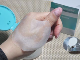 리더스코스메틱 리더스 카밍 바이오틱스 퀵 수딩 패드 — 5점을 준 리뷰어가 2022년 4월 올린 사용 사진