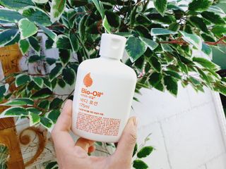 바이오오일 [바이오-오일] 바디 로션 175ml — 5점을 준 리뷰어가 2021년 11월 올린 사용 사진