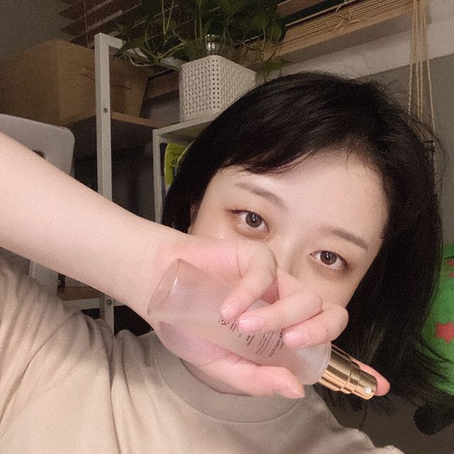 아미노이펙트 세럼미스트 피부에 착 붙는 고보습 수분충전 간편 휴대 안개분사 속건조를 위한 꿀템 리뷰 사진