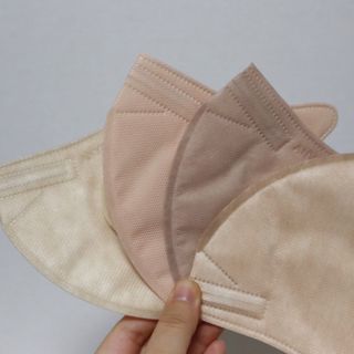 애니가드 셋업메베마스크 (대형 4컬러 + 중형 4컬러) — 5점을 준 리뷰어가 2022년 4월 올린 사용 사진