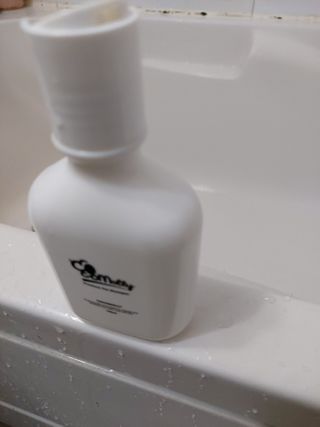 보습 촉촉 린스가 필요 없는 코코몰리 올인원 자연 유래 샴푸 130ml — 5점을 준 리뷰어가 2021년 1월 올린 사용 사진