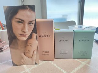 나노힐 르비에메르 소이 샴푸 300ml 구매평 — 5점을 준 리뷰어가 2024년 7월 올린 사용 사진