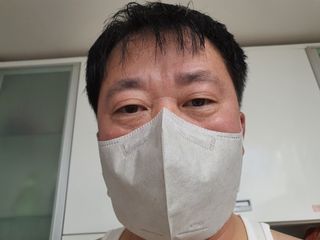 케이퓨리 귀편한 숨쉬기편한 새부리형 항균 구리마스크 대형 — 4점을 준 리뷰어가 2022년 11월 올린 사용 사진