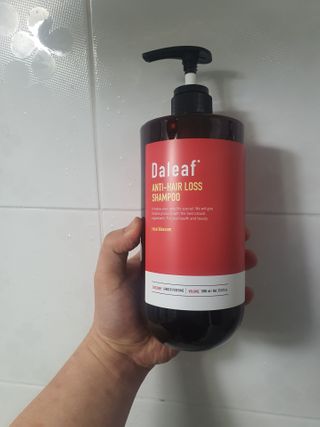 달리프 진저 베러 퍼퓸 탈모 완화 샴푸 1000ml 향 3종 — 5점을 준 리뷰어가 2021년 2월 올린 사용 사진
