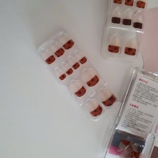 데싱디바 매직프레스 가을신상 숏 스퀘어_3종 중 택1 — 5점을 준 리뷰어가 2021년 10월 올린 사용 사진