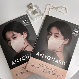 애니가드 셋업메베마스크 (대형 4컬러 + 중형 4컬러) — 5점을 준 리뷰어가 2022년 4월 올린 사용 사진
