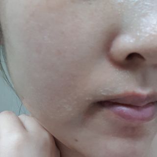 스킨큐어 산다화 순한 클렌징 동백 오일 200ml — 5점을 준 리뷰어가 2023년 4월 올린 사용 사진