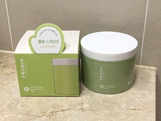 [후르디아] 약산성  모공 필링 패드(70매) — 5점을 준 리뷰어가 2022년 4월 올린 사용 사진