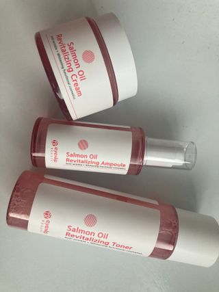 아이앤립 / EYENLIP 아이앤립 연어오일 리바이탈라이징 토너+앰플+크림 3종 세트 — 5점을 준 리뷰어가 2021년 7월 올린 사용 사진