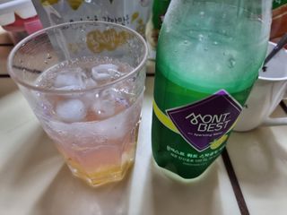 몽베스트 Montbest with Sparkling water Lemon OR Lime 20병(랜덤) — 5점을 준 리뷰어가 2022년 8월 올린 사용 사진
