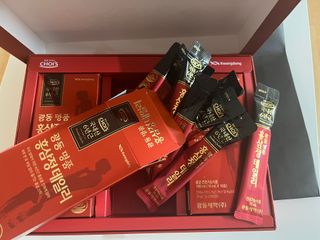 광동생활건강 광동 명품 홍삼정데일리 10mL x 30포 — 5점을 준 리뷰어가 2023년 4월 올린 사용 사진