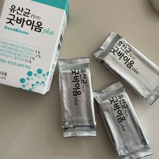 프리마인 유산균 국가지정연구소 선정, 살아있는 생유산균 200억 마리의 힘. 유산균n굿바이옴플러스 — 5점을 준 리뷰어가 2021년 11월 올린 사용 사진
