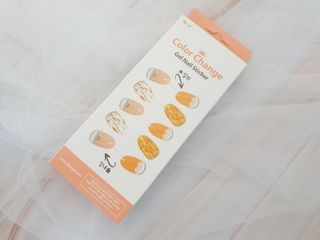 [네일가게] 햇빛에 닿으면 색이 변하는 신기한 햇살 반전 네일스티커_B — 4점을 준 리뷰어가 2021년 9월 올린 사용 사진