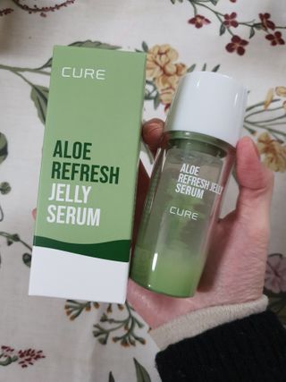 김정문알로에 큐어 큐어 알로에 리프레쉬 젤리 세럼, 큐어 알로에 하이드로 젤리 크림 — 5점을 준 리뷰어가 2021년 2월 올린 사용 사진