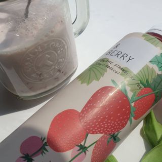 KOHL 앤베리 홈카페 500g 딸기콩포트 — 5점을 준 리뷰어가 2021년 8월 올린 사용 사진