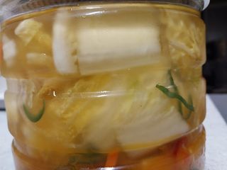 셰프애찬 단호박 백김치 1kg — 4점을 준 리뷰어가 2022년 10월 올린 사용 사진