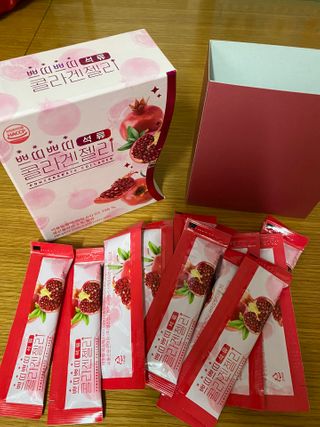 헬스업_쁘띠쁘띠석류콜라겐젤리_20g x 14포 — 5점을 준 리뷰어가 2021년 2월 올린 사용 사진