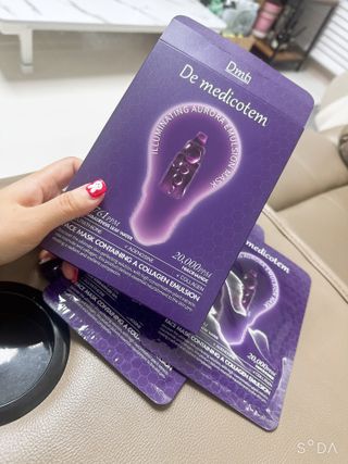 더메디코템 일루미네이팅 오로라 에멀젼마스크 — 5점을 준 리뷰어가 2025년 6월 올린 사용 사진