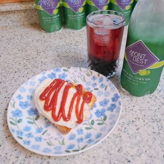 몽베스트 Montbest with Sparkling water Lime20병 — 5점을 준 리뷰어가 2022년 9월 올린 사용 사진