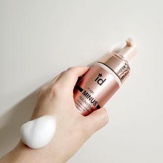 아이디플라코스메틱 아이디 브이로직 마이너스 필링 토너 110ml — 4.5점을 준 리뷰어가 2022년 5월 올린 사용 사진