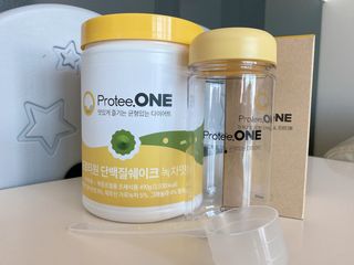 프로티원 단백질쉐이크 녹차맛 2주분 1통+보틀 — 5점을 준 리뷰어가 2021년 4월 올린 사용 사진