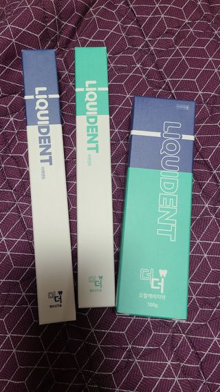 리퀴덴트 오랄케어 온가족용 리퀴덴트 더더 오랄케어 무불소 치약 + 임상시험완료 이중 미세 엠보싱 칫솔 올데이세트 — 4점을 준 리뷰어가 2021년 1월 올린 사용 사진