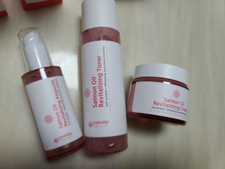 아이앤립 / EYENLIP 아이앤립 연어오일 리바이탈라이징 토너+앰플+크림 3종 세트 — 5점을 준 리뷰어가 2021년 6월 올린 사용 사진