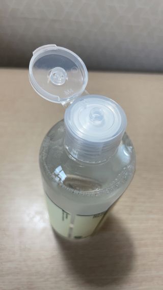 정원 제비꽃 토너 — 3.5점을 준 리뷰어가 2021년 8월 올린 사용 사진