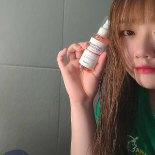 썸헤어 / SUMHAIR 썸헤어 실키 테라피 헤어 에센스 — 5점을 준 리뷰어가 2021년 7월 올린 사용 사진