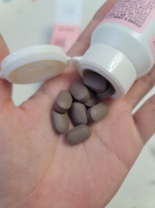 닥터피엔티 [Dr.PNT] 하루 2알로 건강한 다이어트! 한겨울에도 체지방만 쏙~ 슬림핏 다이어트 — 5점을 준 리뷰어가 2022년 5월 올린 사용 사진