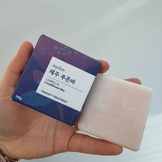 제주인디 제주 푸른바 카멜리아 컨디셔너 — 5점을 준 리뷰어가 2022년 1월 올린 사용 사진