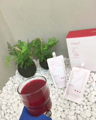12월 15일 출시, 건강기능식품 브랜드 본리브 나 다운 시작 제품 3종 — 5점을 준 리뷰어가 2021년 2월 올린 사용 사진