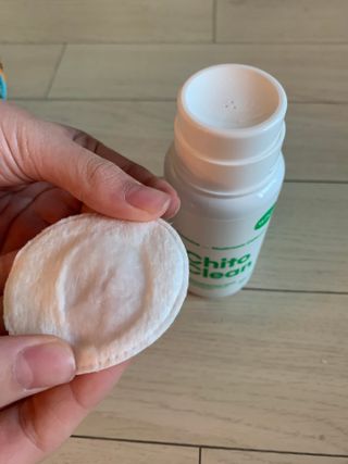 whol 키토클린 200ml - 항균항바이러스 강아지 눈 코 입 귀 세정탈취 고양이 턱드름제거 무향 워터리스 대용량 — 4점을 준 리뷰어가 2023년 2월 올린 사용 사진