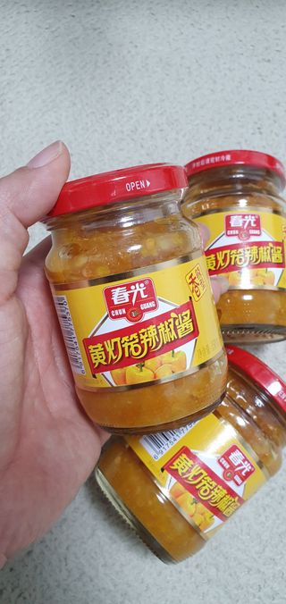 [유픽] 매콤한 한스푼, 하바네로 황등롱 칠리소스 3병 — 3점을 준 리뷰어가 2021년 2월 올린 사용 사진