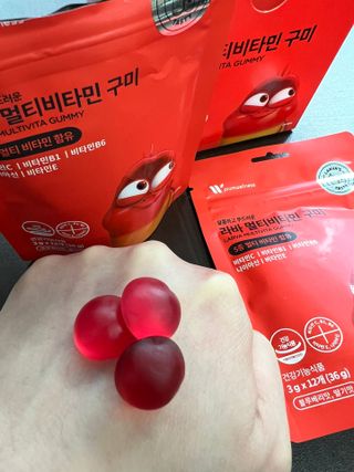 [푸름웰니스] 라바 멀티비타민 구미 36g — 5점을 준 리뷰어가 2022년 3월 올린 사용 사진