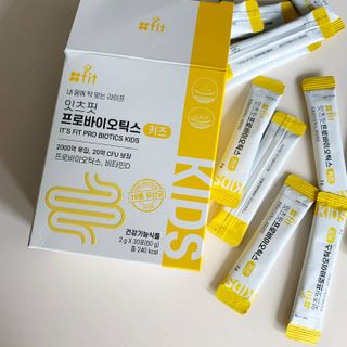 잇츠핏 프로바이오틱스 키즈 유산균 — 5점을 준 리뷰어가 2021년 3월 올린 사용 사진