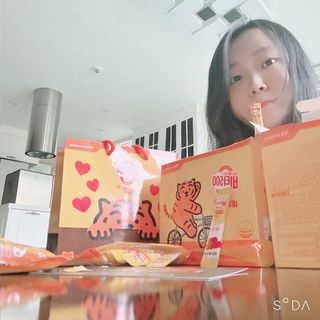 광동제약 [광동] 비타500데일리스틱 70포X2개 + 뚱랑이엽서 + 쇼핑백 증정 — 4점을 준 리뷰어가 2022년 10월 올린 사용 사진