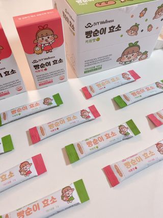아이비웰니스 빵순이 식탁 위의 필수템! 빵순이 효소 키위맛 100포 + 석류맛 14포 (총 114포) — 2.5점을 준 리뷰어가 2022년 12월 올린 사용 사진