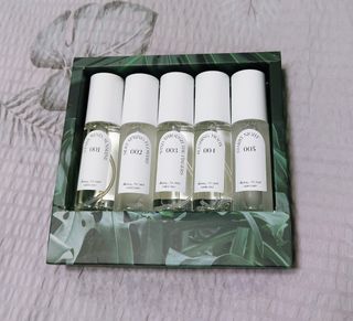 디어포레스트 [5개세트] 숲속의 하루 패브릭미스트 (섬유향수/ 룸스프레이) 50ml 5개 — 5점을 준 리뷰어가 2022년 9월 올린 사용 사진