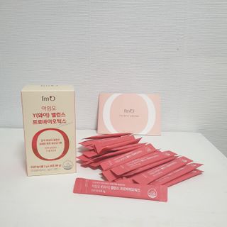 아임오 Y와이 밸런스 프로바이오틱스 30포 — 5점을 준 리뷰어가 2021년 8월 올린 사용 사진