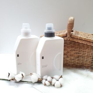 [생활공작소] 섬유유연제 + 세탁세제 1.5L 릴리향 — 5점을 준 리뷰어가 2021년 2월 올린 사용 사진