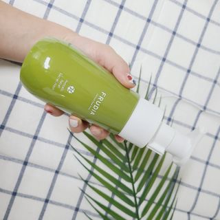 [후르디아] 아보카도 약산성 비건 여성 청결제 — 4점을 준 리뷰어가 2021년 8월 올린 사용 사진