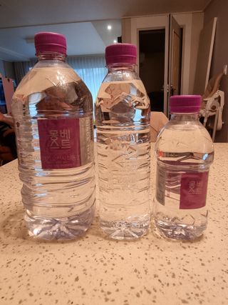몽베스트 [MONTBEST]위드어스 500mL 20병 — 5점을 준 리뷰어가 2022년 6월 올린 사용 사진