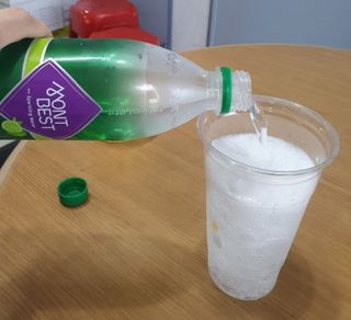 몽베스트 Montbest with Sparkling water Lime20병 — 5점을 준 리뷰어가 2022년 8월 올린 사용 사진