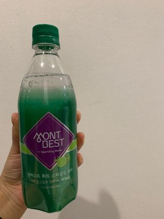 몽베스트 Montbest with Sparkling water Lime20병 — 5점을 준 리뷰어가 2021년 10월 올린 사용 사진
