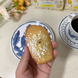 [메종콜리브리] 프랑스 마들렌 메종콜리브리 레몬 마들렌 2팩 — 5점을 준 리뷰어가 2022년 3월 올린 사용 사진